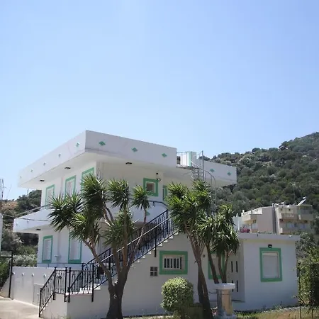Kleanthis Apartment *